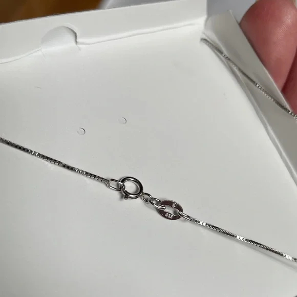 Bumblebee pendant with crystals  Sterling Silver Bee Pendant Necklace - Picture 6 of 11